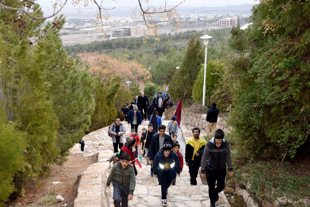 کوه گشت پدر وپسری دانش آموزان دوره اول(7)